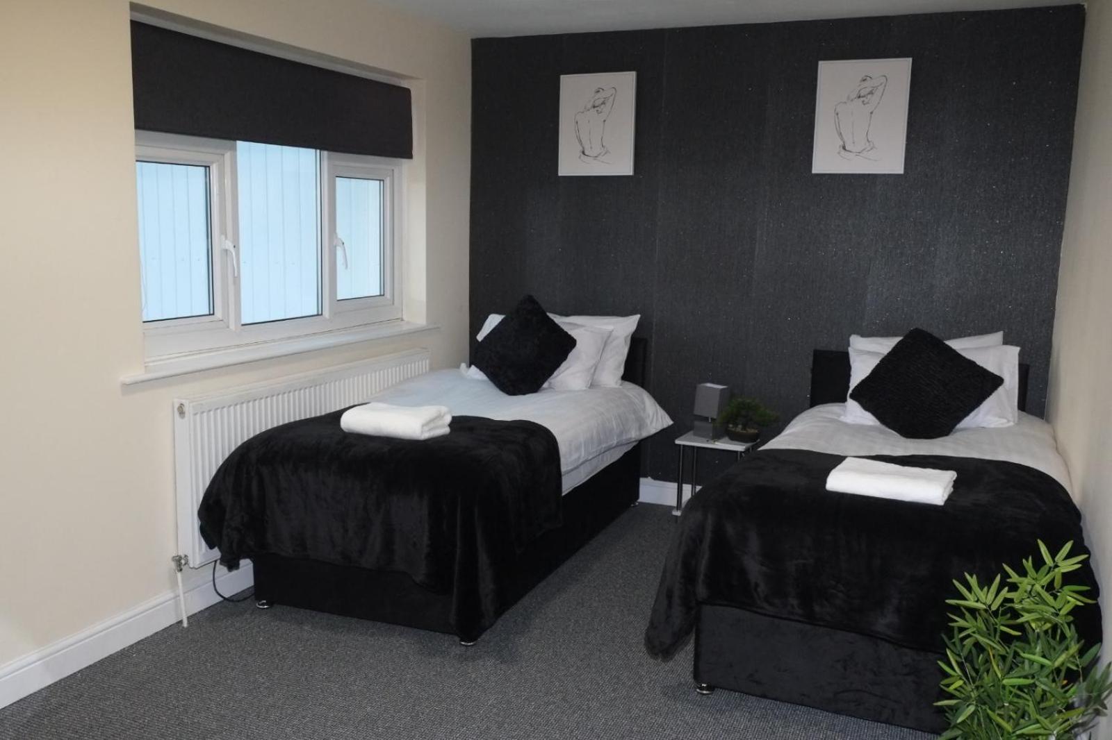 Lausory King Bed Living Your Luxe Home Away ノッティンガム エクステリア 写真
