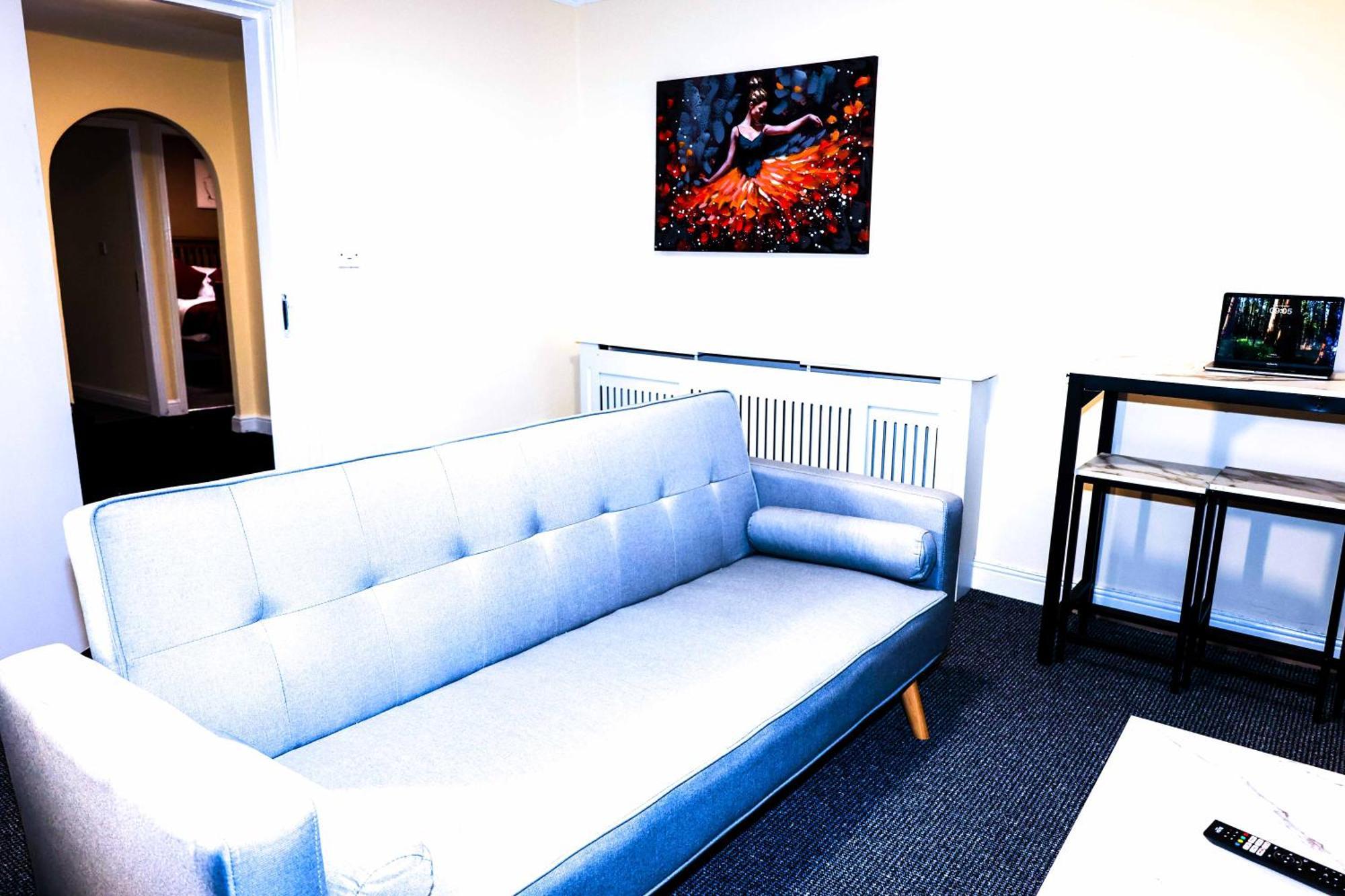 Lausory King Bed Living Your Luxe Home Away ノッティンガム エクステリア 写真